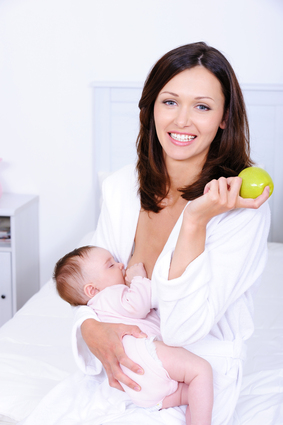 beneficios de amamantar, lactancia beneficia a la madre, Método de Amenorrea de la Lactancia (MELA), producción de hormonas, desventajas, salud del bebé, anticoncepción,