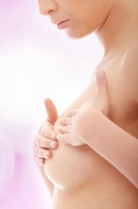 El cuidado de los senos debería formar parte de la rutina diaria de las mujeres. 