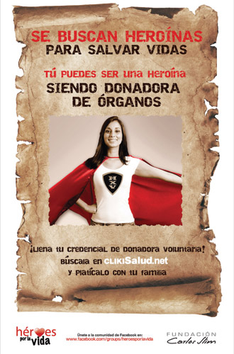 Cartel con texto "SE VUSCAN HEROINAS PARA SALVAR VIDAS"  Con una mujer con capa
