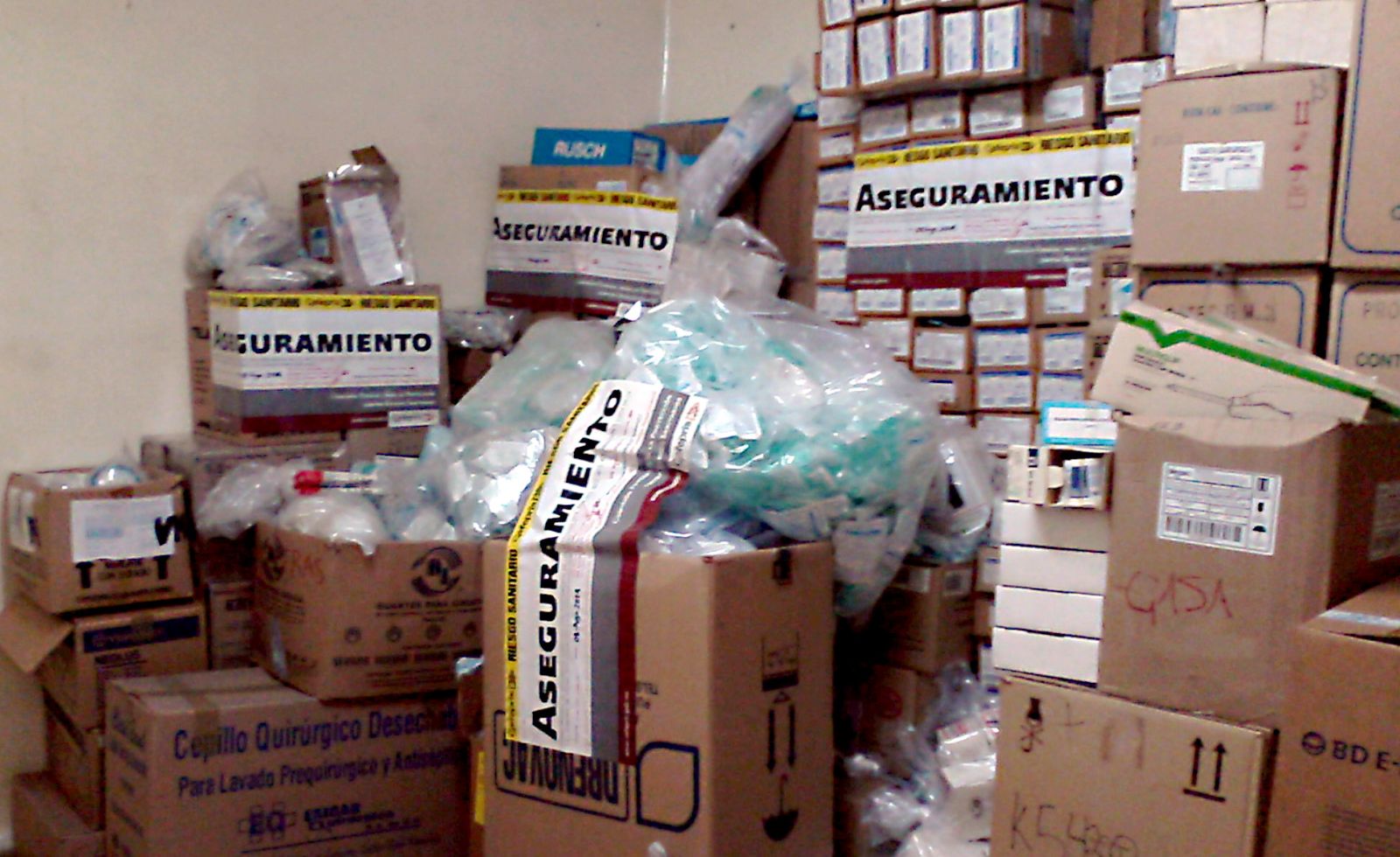 Cajas con sellos de aseguramiento