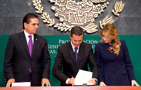 Enrique Peña Nieto, Angélica Rivera de Peña, 