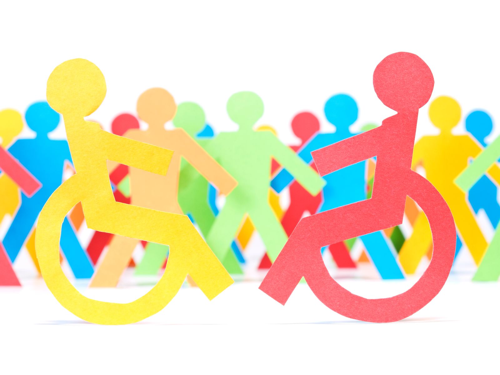 Iconos de personas y personas con discapacidad juntas