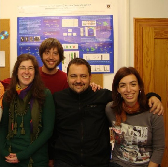 De izquierda a derecha, Roceo Romero Zaliz, Javier Arnedo, Igor Zwir y Coral del Val