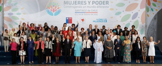 Grupo de mujeres participantes