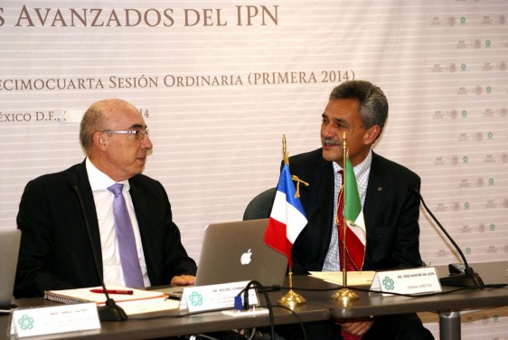 Michel Cosnard y José Mustre de León