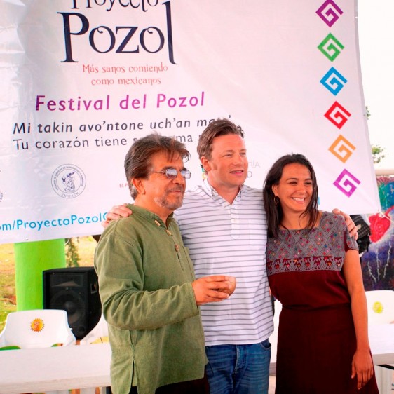 'México no necesita mirar hacia ningún otro lado para resolver el gran problema de obesidad y diabetes que padece, la solución está aquí mismo y es la comida tradicional': Jamie Oliver