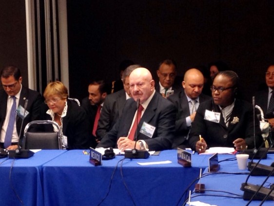 Mondragón y Kalb en la 57º periodo de sesiones de la Comisión Interamericana para el Control de Abuso de Drogas (CICAD)