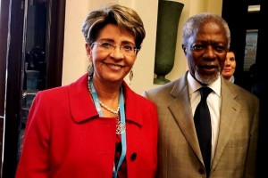 Mercedes Juan y Kofi Annan