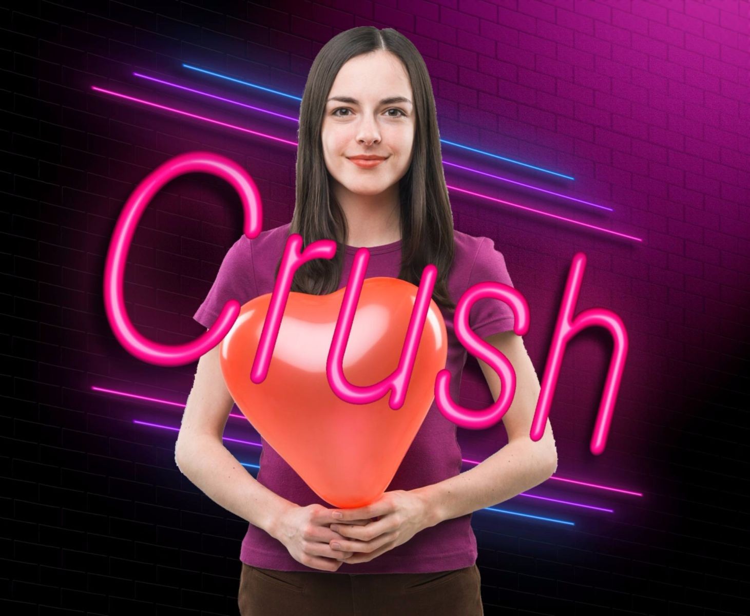 Mujer con globo en forma de corazón y la palabra "CRUSH" enfrente