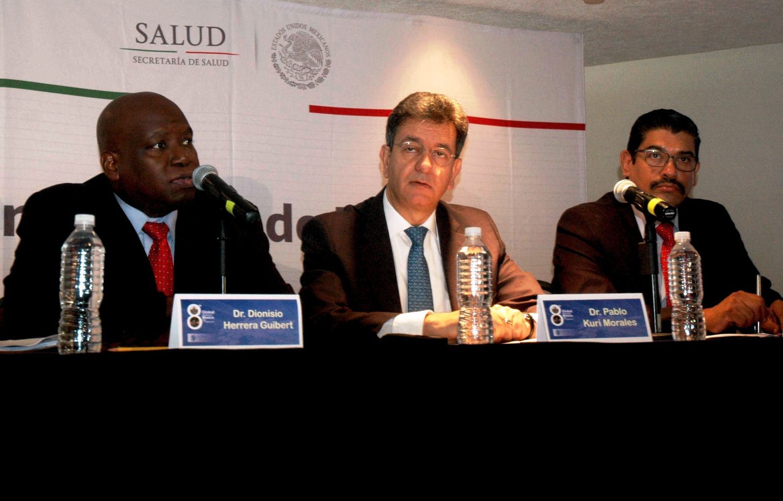 Conferencia Global de la Red de Programas de Entretenimiento y Intervenciones en Epidemiologa y Salud Publica en la foto Dr. Dionicio Herrera Guibert Dr. Pablo Kuri Morales Dr. Cuitlahuac Ruiz Matus