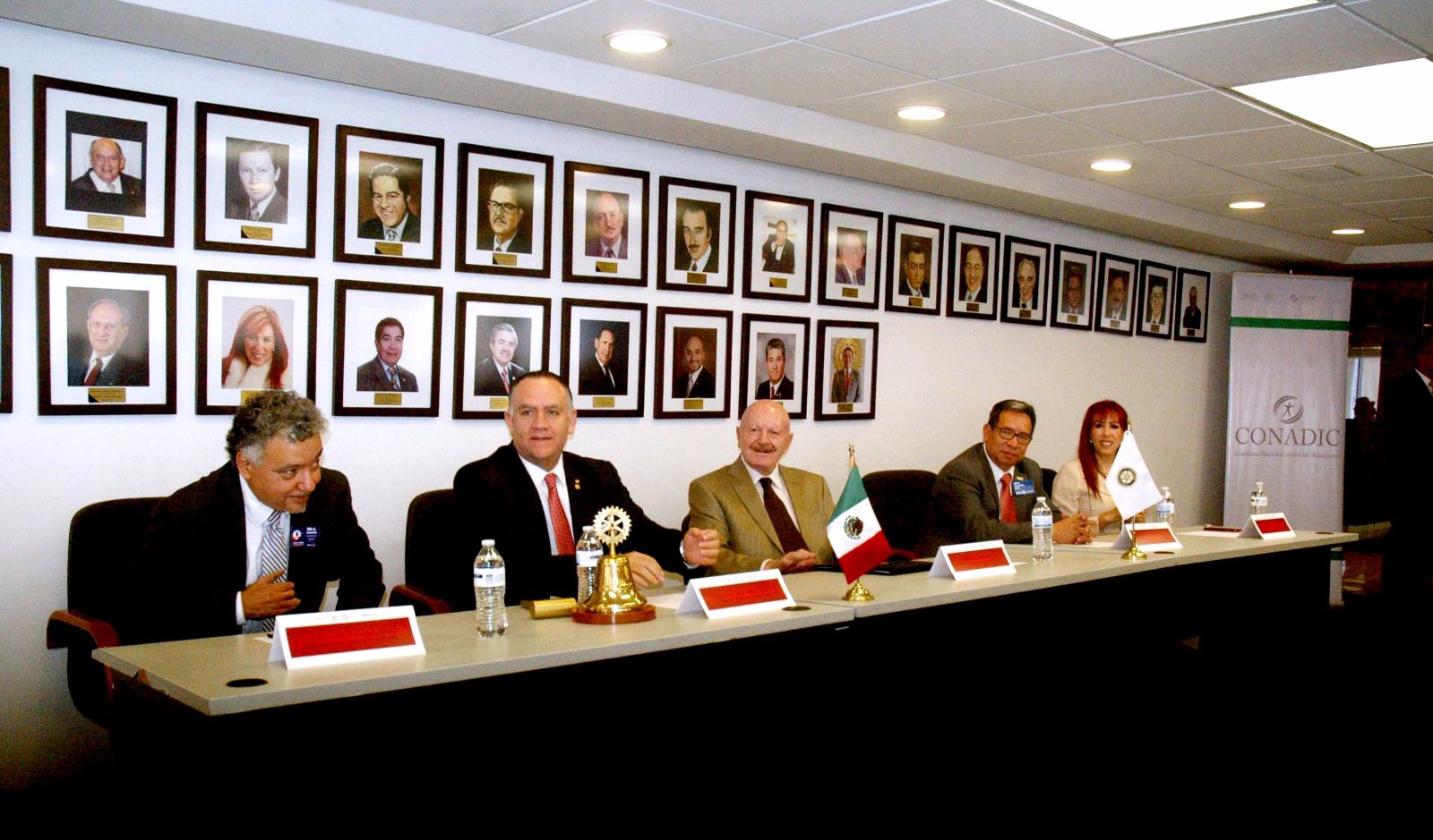 Firma de Convenio Conadic Rofarry Internacional Distrito