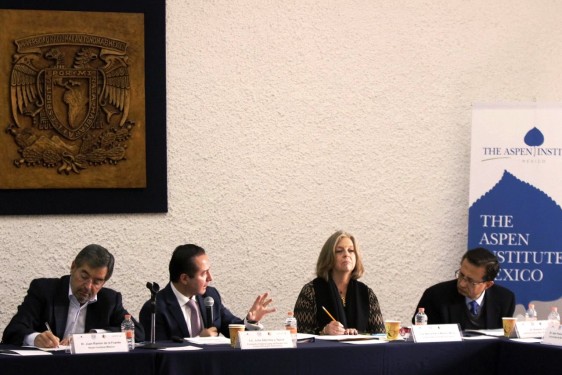 Seminario de Estudios sobre la Globalidad, en la Unidad de Seminarios “Ignacio Chávez” de la UNAM