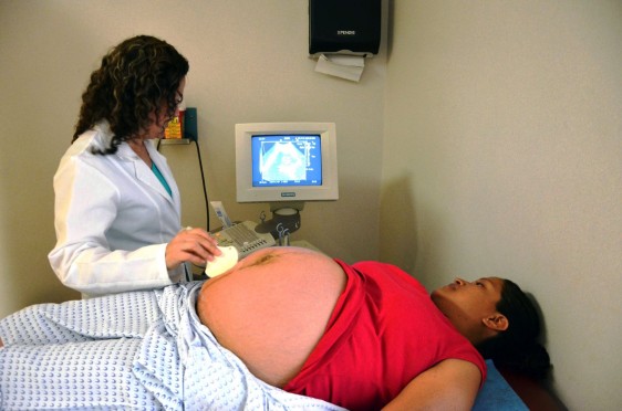 Iniciar el embarazo con sobrepeso incrementa el riesgo de presentar este padecimiento