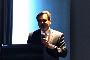 Dr. Enrique Chávez León