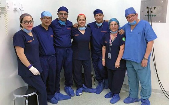 Especialistas del Hospital General de Zona No. 11 de Xalapa utilizan técnica de extracción de riñón que permite la recuperación del donador en poco tiempo.