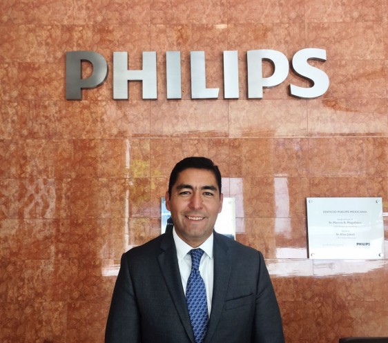 César Carrasco como Director General y Líder de Health Systems para Philips en México