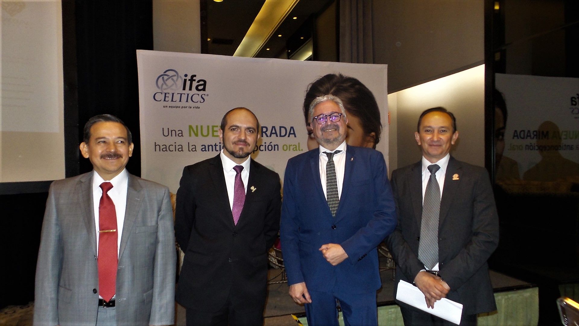 Dr. Jorge Pérez, Rodrigo Moheno, Dr. Ezequiel Pérez y Dr. Julio Morfin