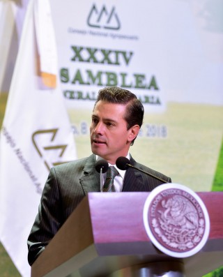 Al clausurar la 34ª Asamblea General Ordinaria del Consejo Nacional Agropecuario (CNA), el Presidente de la República, Enrique Peña Nieto, afirmó que “hoy, México, hay que decirlo, es auténticamente una potencia mundial en materia agroalimentaria”.
