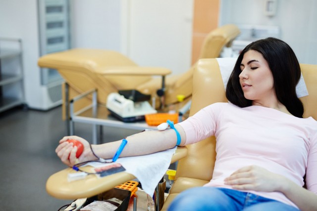 Intensificar campañas para promover y difundir donación voluntaria de sangre.