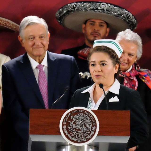 La enfermera María Olivia López Silva, dijo al Presidente Andrés Manuel López Obrador que este programa es la mejor oportunidad que tienen las personas que viven en comunidades rurales para tener una mejor vida