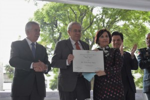 Reconocimiento al Mérito Médico 2019 a la neuróloga Teresita Corona Vázquez