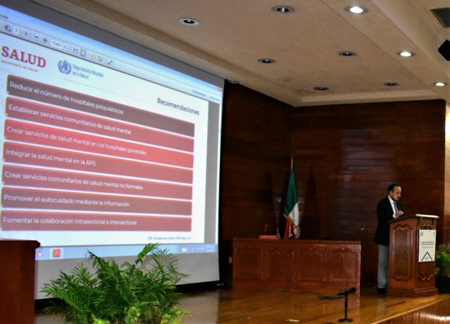 conferencia magistral "Hacia una nueva política pública de salud mental en México"