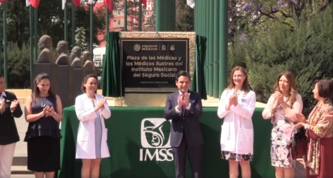 Plaza de Médicas y Médicos Ilustres