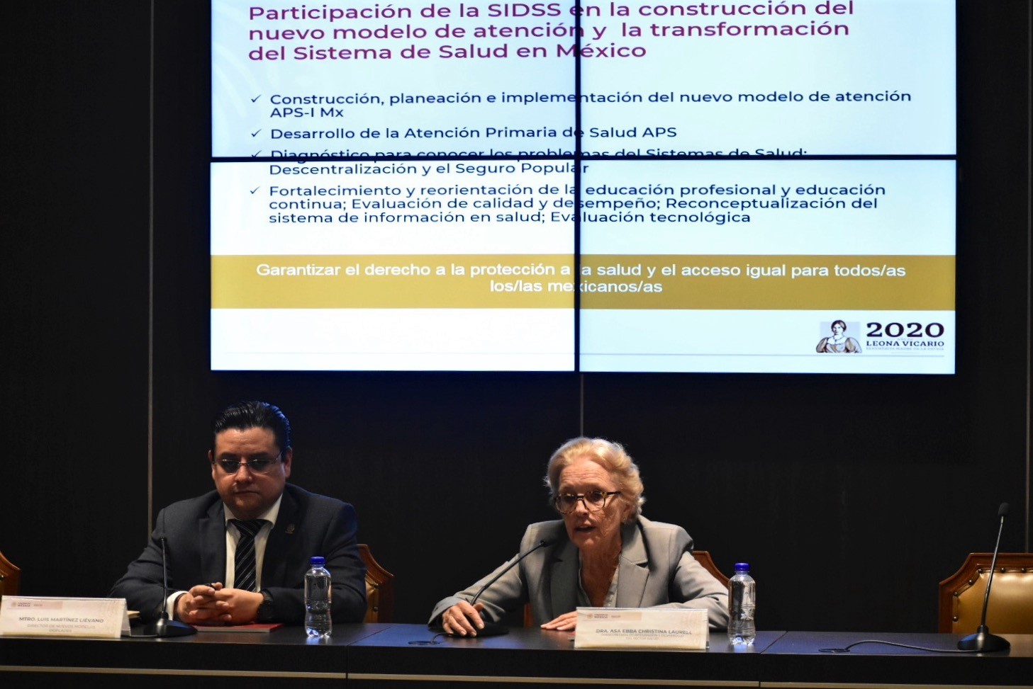 subsecretaria de Integración y Desarrollo del Sector Salud, Assa Christina Laurell al presentar el libro “Atención Primaria de Salud Integral e Integrada, APS-I Mx: