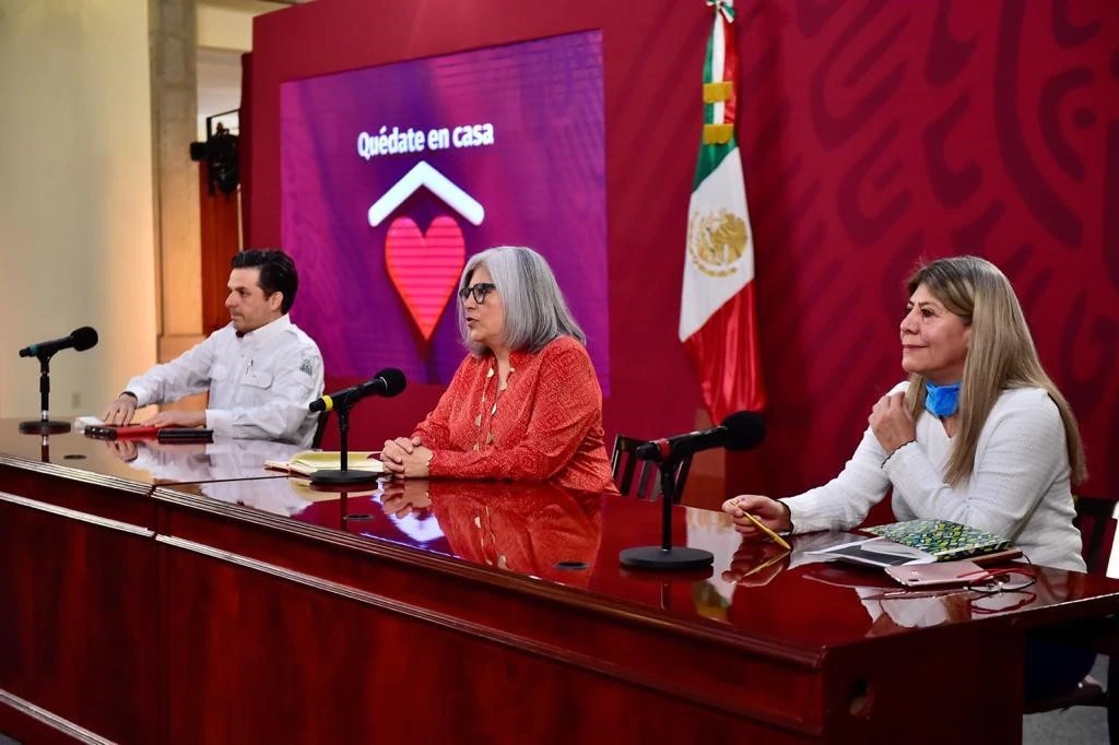 Conferencia de prensa Créditos a la palabra para reactivar la economía