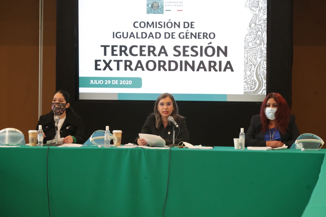 Aprueba Comisión cuatro dictámenes que reforman 86 leyes en materia de paridad de género