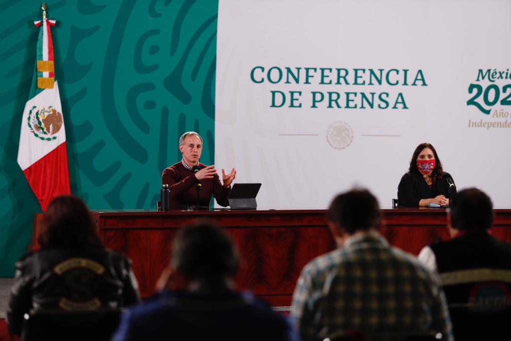 conferencia para dar a conocer la actualización del informe diario sobre COVID-19