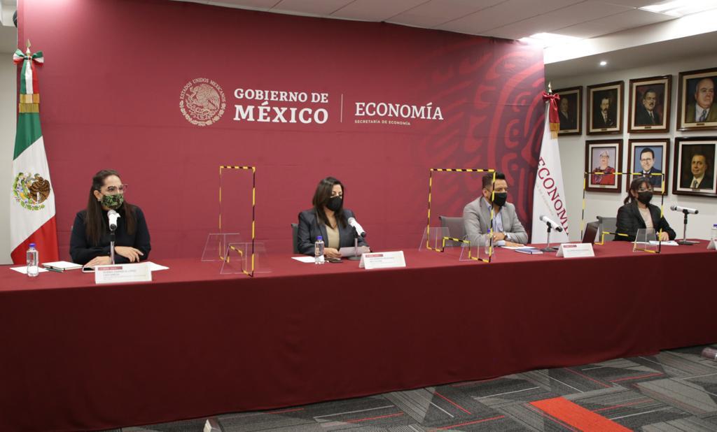 Con la representación de la secretaria de Economía, Tatiana Clouthier Carrillo, la titular de la Unidad de Desarrollo Productivo, Ana Bárbara Mungaray Moctezuma, y el titular de la Unidad de Prospectiva, Planeación y Evaluación, Alejandro Rosas Guerrero