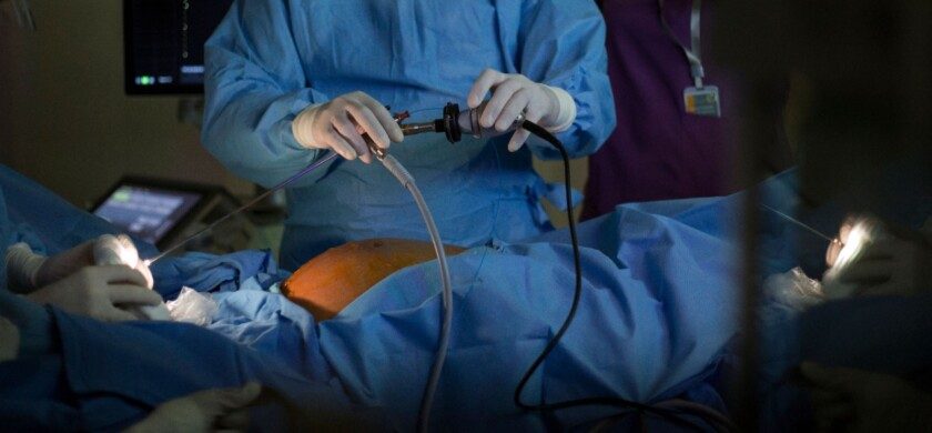 Especialistas del INPer realizan con éxito cirugía de fotocoagulación láser fetal