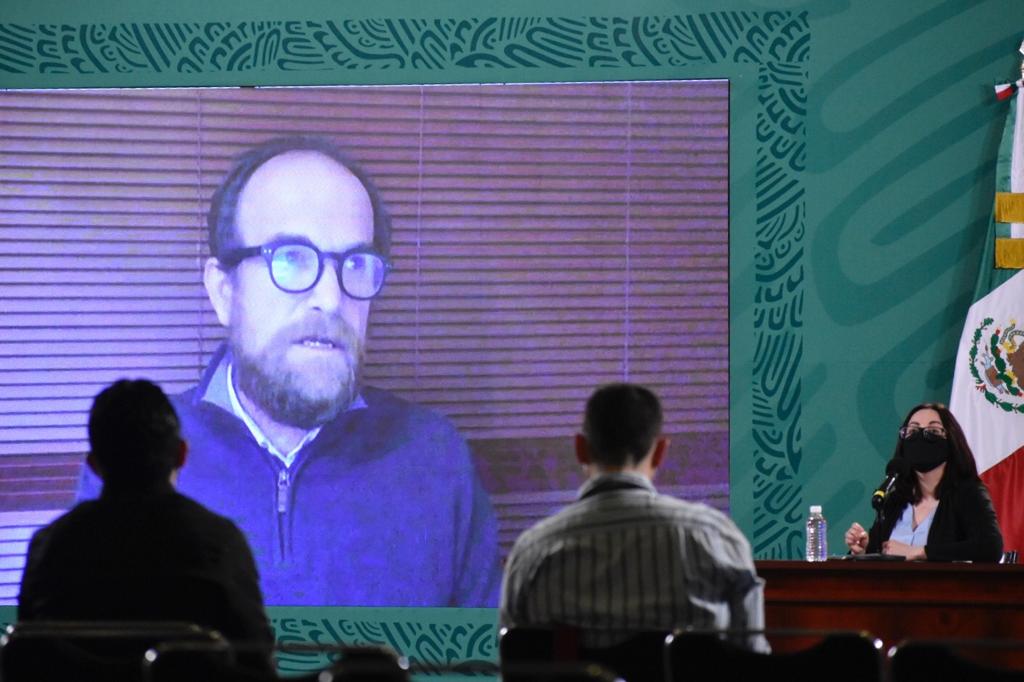 conferencia de prensa en Palacio Nacional