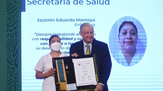 Jazzmin Eduardo Montoya, de la Secretaría de Salud