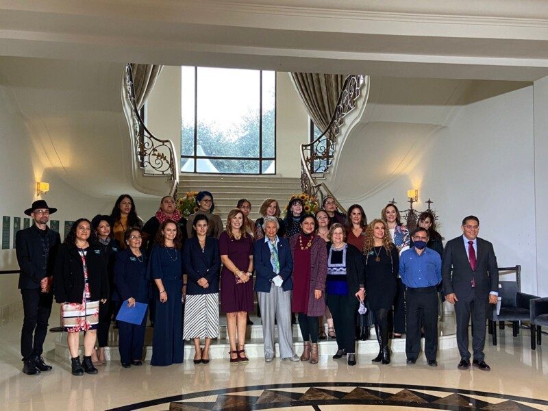 Inauguración de la exposición "Mujeres forjadoras de la patria"