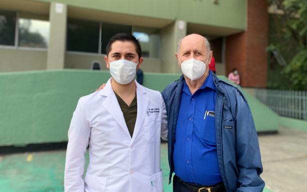 doctor Jonhy Emmanuel Robles Martínez y Don Jorge,