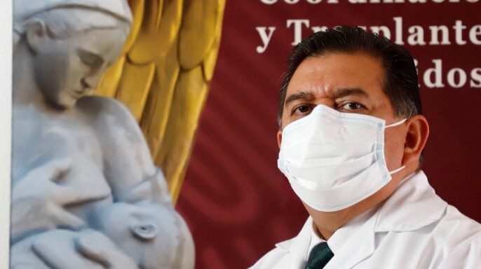 Doctor Pedro Paz Solís, coordinador de Donación y Trasplante de Órganos, Tejidos y Células del IMSS
