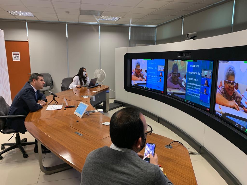 Funcionarios de Insabi y Unops en videoconferencia