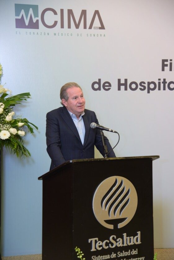 Lic. José Coppel, empresario y miembro del Consejo Directivo del Tec de Monterrey, Consejo de TecSalud y Consejo del Hospital CIMA Hermosillo