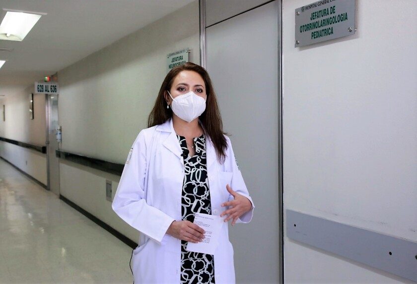 doctora Norma Angélica Quintana Ruiz, jefa del Servicio de Otorrinolaringología Pediátrica del Hospital General del Centro Médico Nacional (CMN) La Raza