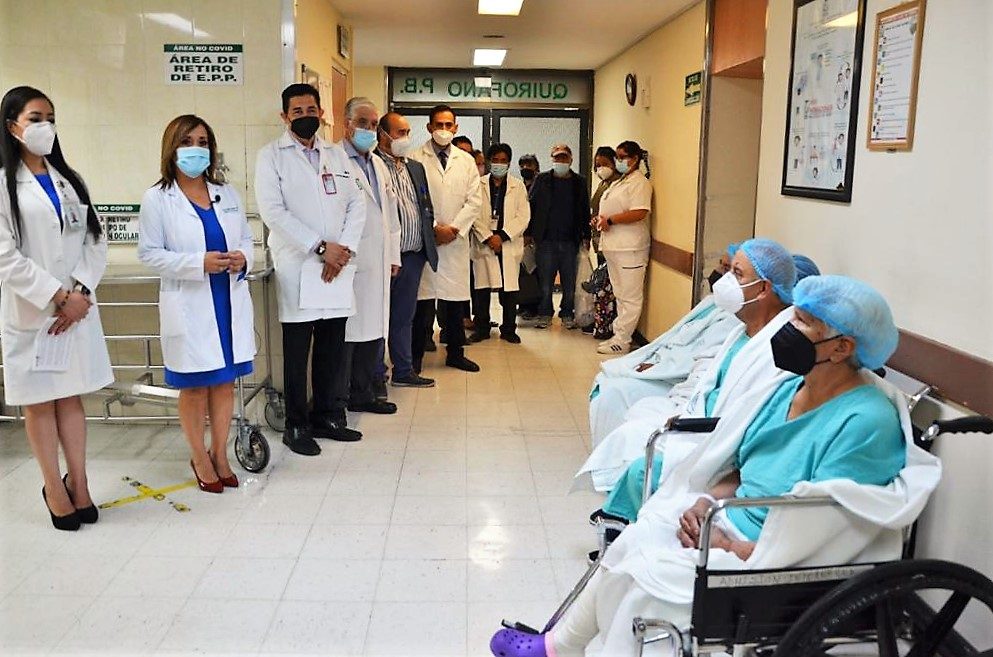 Personal del IMSS en recorrido