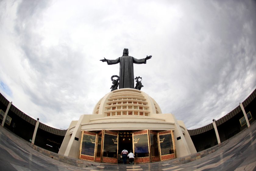 Santuario Votivo Nacional de Cristo Rey de la Paz, Cerro del Cubilete en Silao
