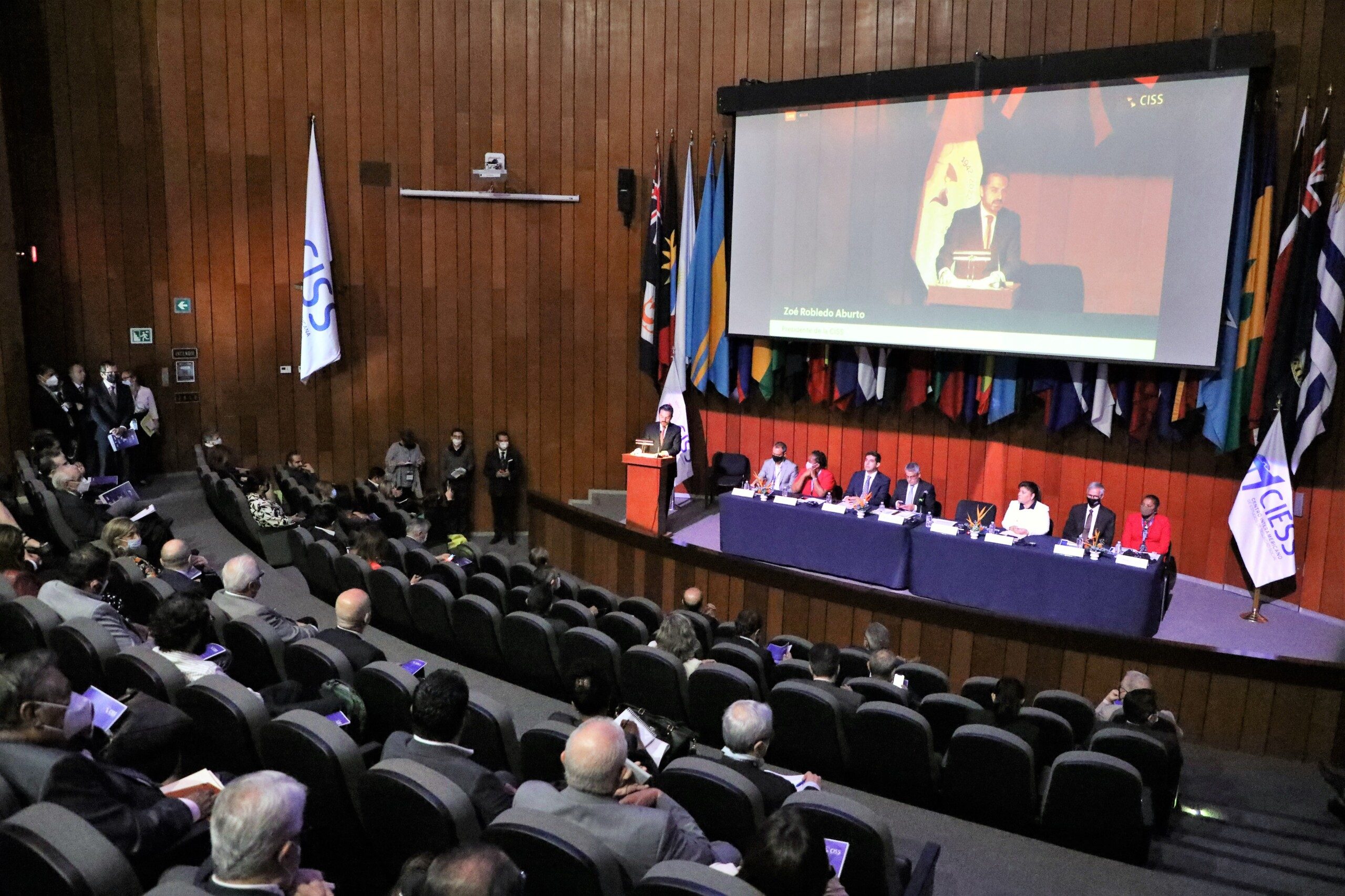 presidente de la Conferencia Interamericana de Seguridad Social (CISS), Zoé Robledo