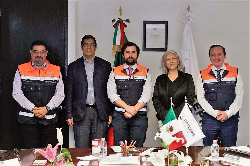 Cofepris e IMSS-Bienestar establecen mesa regulatoria permanente