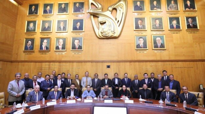 Autoridades del Instituto Mexicano del Seguro Social (IMSS), Secretaría de Seguridad y Protección Ciudadana (SSPC) con líderes evangélicos del país