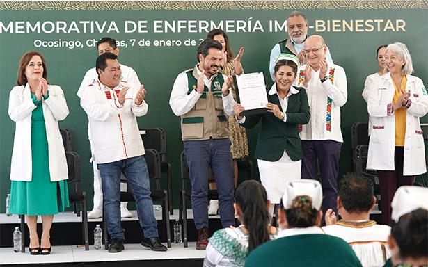 primera ceremonia conmemorativa de Enfermería IMSS-Bienestar realizada en el Hospital Rural Ocosingo IMSS-Bienestar, Chiapas