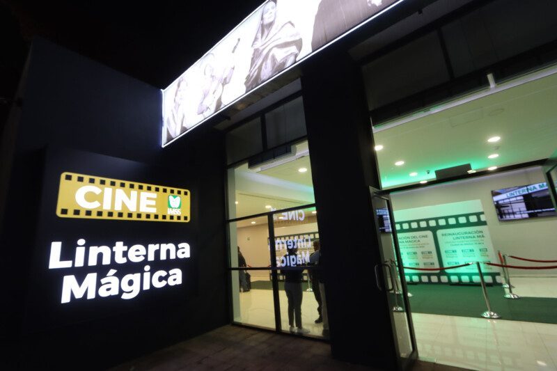 cine Linterna Mágica