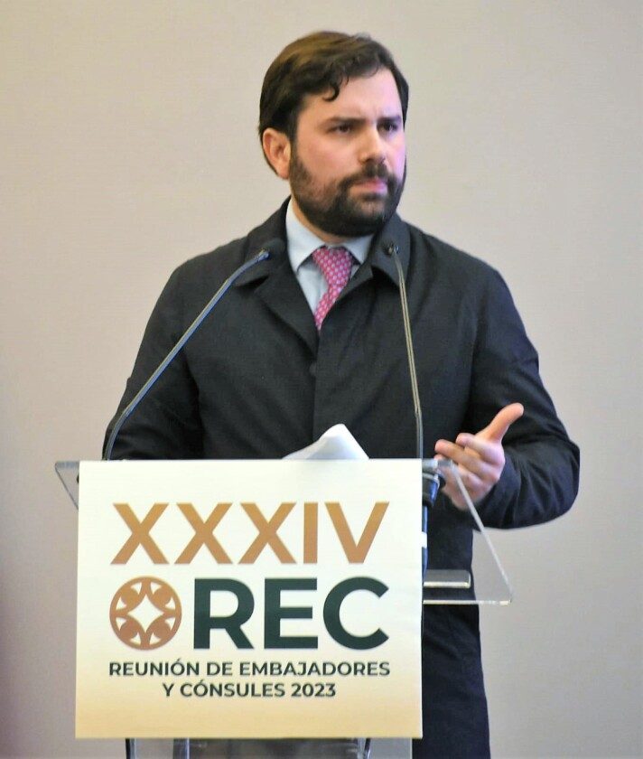 Alejandro Svarch Pérez titular de la Comisión Federal para la Protección contra Riesgos Sanitarios (Cofepris)