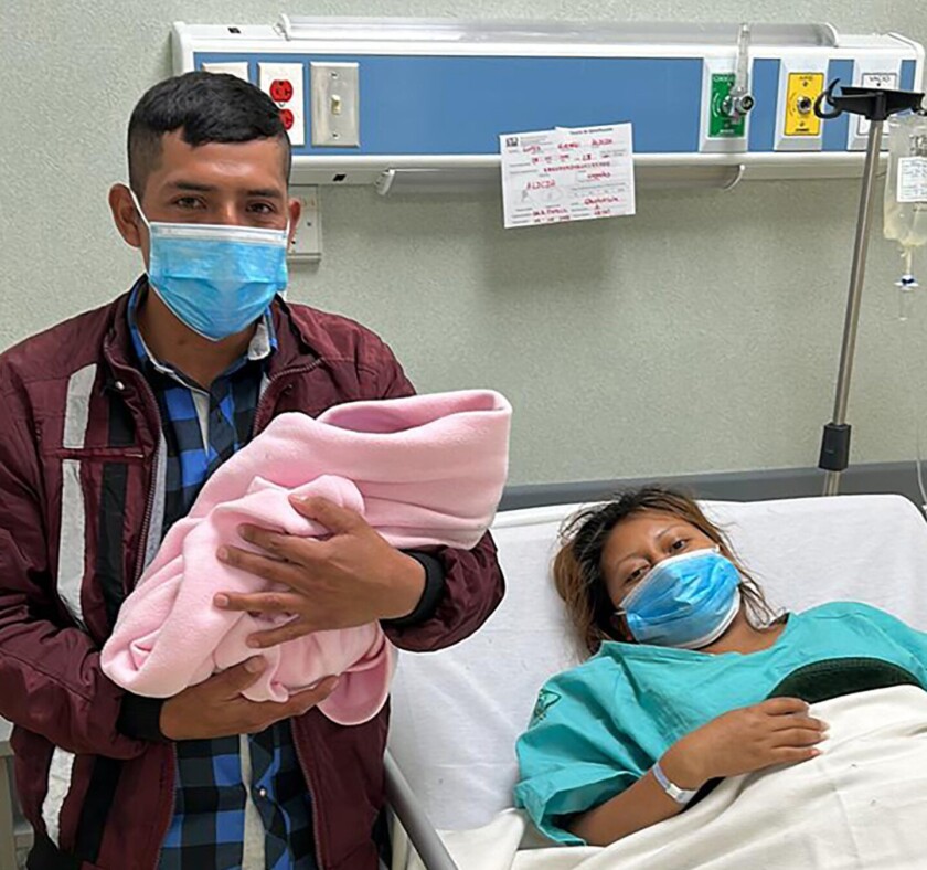 Primera bebé nacida en hospital de atención a derechohabientes y personas sin seguridad social del IMSS en Jalisco